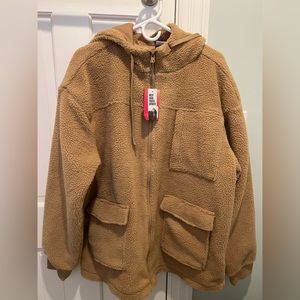DSG X TWITCH + ALLISON Men's Full-Zip Sherpa Hoodie, Color Sand, Size XL, NWT.